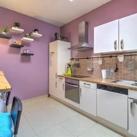Maison Tout Confort A Proximite De * לייז'